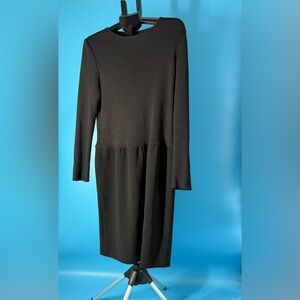 St. John Women Elegant Black Knit Heavyweight Long Sleeve Vintage Dress size 12